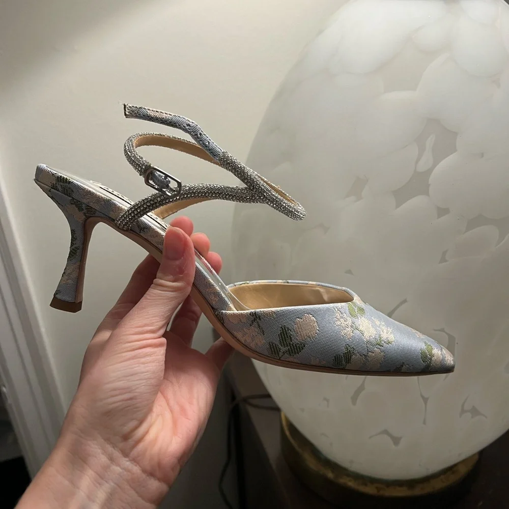 Badgley Mischka pumps 6 - Picture 3 of 8